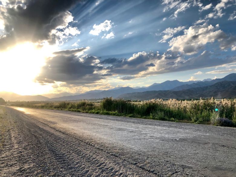 kyrgyzstan silk road uwc cycle